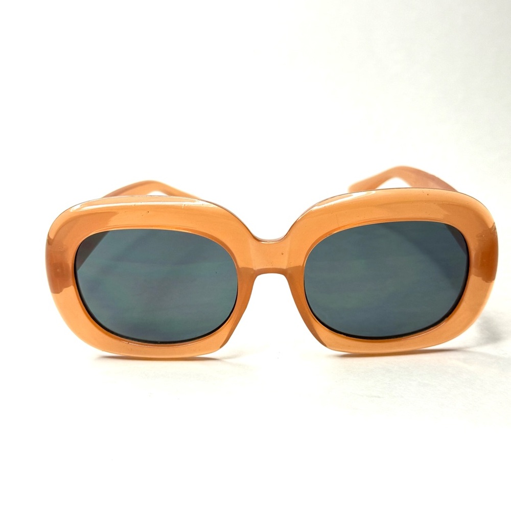 Chic Tangerine Oval Style Sunglasses - Picture 2 of 6